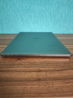 MacBook Pro 15 2016 | i7 • 16GB • 1TB SSD - 8