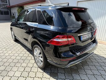 Mercedes ML350 Bluetec 4matic - 8
