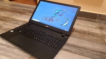Predám Acer Extansa15/nová batéria/8gb ram/Intel i3/W10 - 8