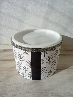 Barbie čierno-biela obývačka s doplnkami - 8