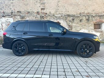 BMW X7 X7 xDrive 40d mHEV AT 250kW340HP A8 - 8