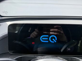 Predám Mercedes Benz EQC 400 4M - 8