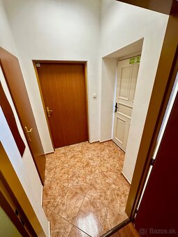 Priestory s umývadlom – 36 m2 – Moyzesova ul., Košice - 8