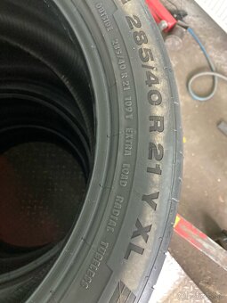 Letné pneu 285/40R21 viem aj prezuť - 8