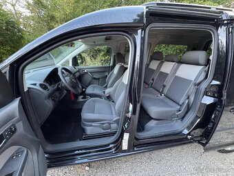 Volkswagen Caddy Maxi 7miestna - 8