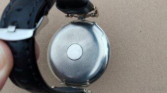 Krásné starožitné hodinky IWC Schaffhausen zdobené medailemi - 8