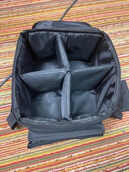 Predám nové baterkové LED PAR 6x18 RGBWAUV WiFi s kejsom - 8