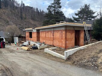 Predaj dvoch chát -chaty novostavby: 63 m2 + 61 m2 teraz vo - 8