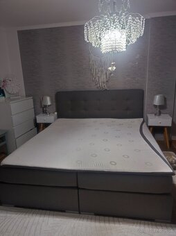 Manželská posteľ - 8