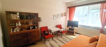 Rodinný dom s veľkým pozemkom na predaj v obci Malinovo - 8