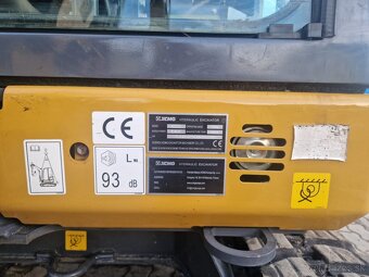 Minibáger XCMG XE 27E - 8
