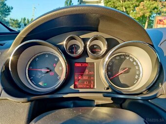 OPEL INSIGNIA - 8