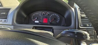 Multivan 2.5 128 kw 2003 - 8