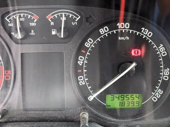 Predam Škoda Octavia Combi r.v2001 1.9TDI 81kw - 8