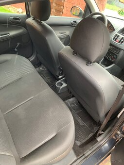 Peugeot 206+ - 8
