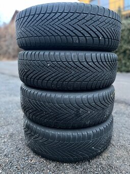 Octavia 4 zimná sada 5x112 r17 - 8