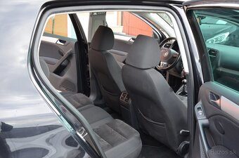 Volkswagen Golf 1,4 TSi Highline 90KW M6 - 8