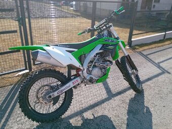 Kawasaki kxf 450 - 8