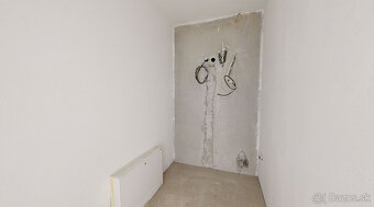 4 izbový rodinný dom na predaj v radovej zástavbe priamo v Š - 8