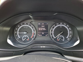 Škoda Karoq 1.6 TDi, DSG - 8