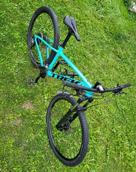 Predám horský bicykel Trek Marlin 7 (2020) - 8