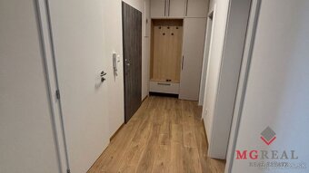 3 izbový byt Topoľčany s vlastným parkovacím miestom/ VYP - 8