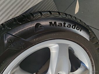 255/55 r18 zimne - 8