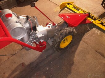 PREDAM ĽIŠTOVÚ KOSAČKU ROTAX 158 - 8