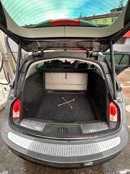 Opel insignia ST - 8