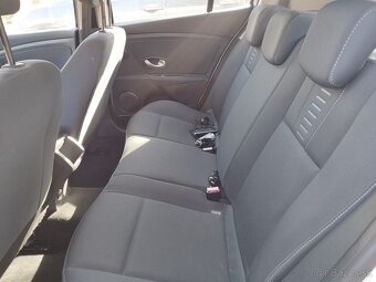 Renault Megane 1.6 benz - 8