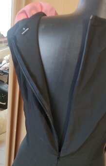 krásne spoločenské S - 8