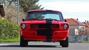1965 FORD MUSTANG V8 AUTOMAT ABSOLUTNI SHOW CAR - 8