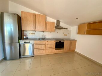 Prenájom 3 izbový byt 106m2 Nitrianske Pravno - 8