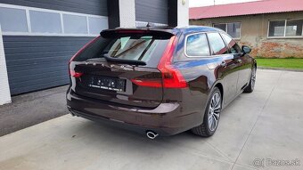 Volvo V90 T4 2.0L Momentum Pro A/T - 8