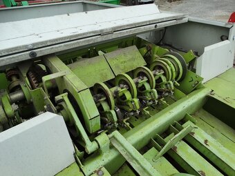 CLAAS QUADRANT 1150 - 8