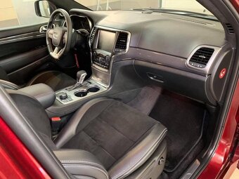 JEEP GRAND CHEROKEE SRT 6.4 HEMI V8 - 8