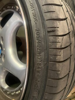 Rondell 0067 R17 5x120 8,5J ET13 205/40R17 84W - 8