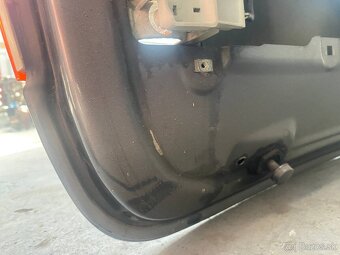 Piate dvere z autá BMW 5 E60 touring 530 d - 8