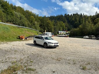 Volkswagen Passat B7 alltrack 2.0 TDI (CFFB) - 8