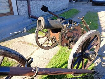 VELKÉ delo, kováčske Predám veľký kanón ktoré vystreľuje - 8