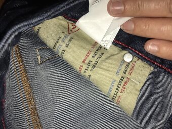 GUESS premium originál damske rifle w 28 S/M - 8