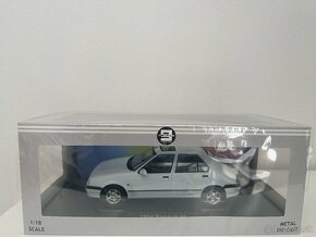 RENAULT/ DACIA zberatelsky model v mierke 1:24 a 1:18. - 8