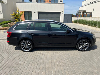 ŠKODA OCTAVIA 3 KOMBI 2.0TDI 110kw ELEGANCE M2015 6°DSG ČR - 8