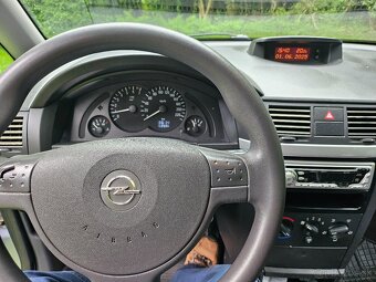 Opel Meriva 1,6 16 V - 8