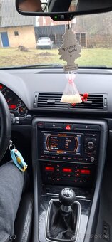 Audi a4 b7 - 8
