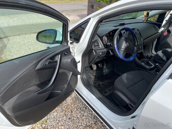 Predám Opel astra j 1,4 2012 - 8