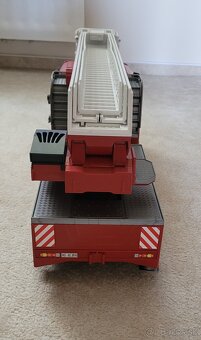 Hasicske auto Bruder Scania - 8