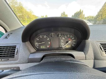Škoda Fabia 1.4 MPI, r.v. 2003 - 8
