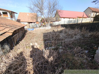 Pozemok so starším domom v obci Horná Štubňa - 8