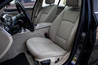 BMW 530d Touring xDrive 190kW AT/8 - 8